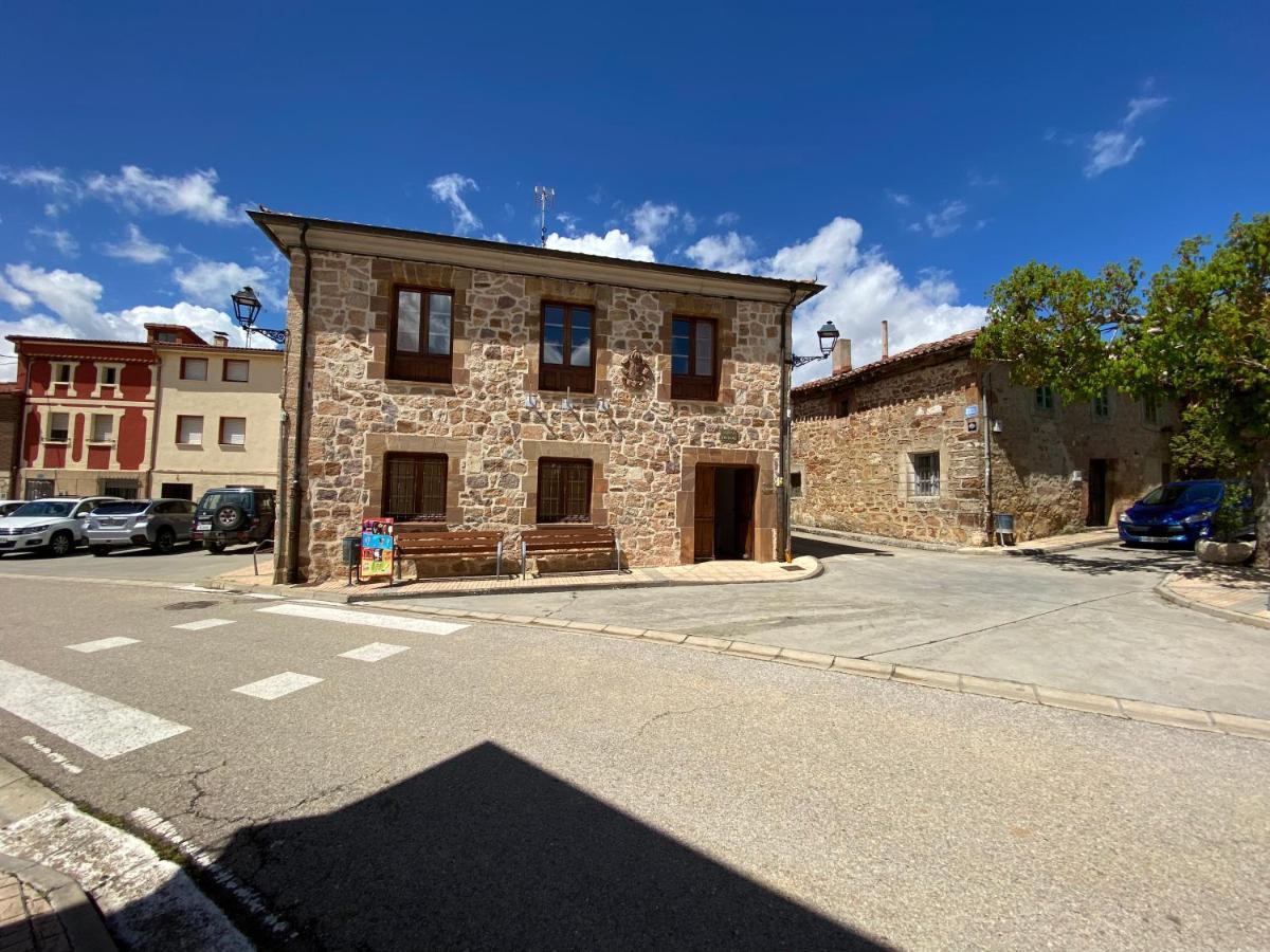 Santovenia De Oca Albergue El Camino De Santovenia מראה חיצוני תמונה