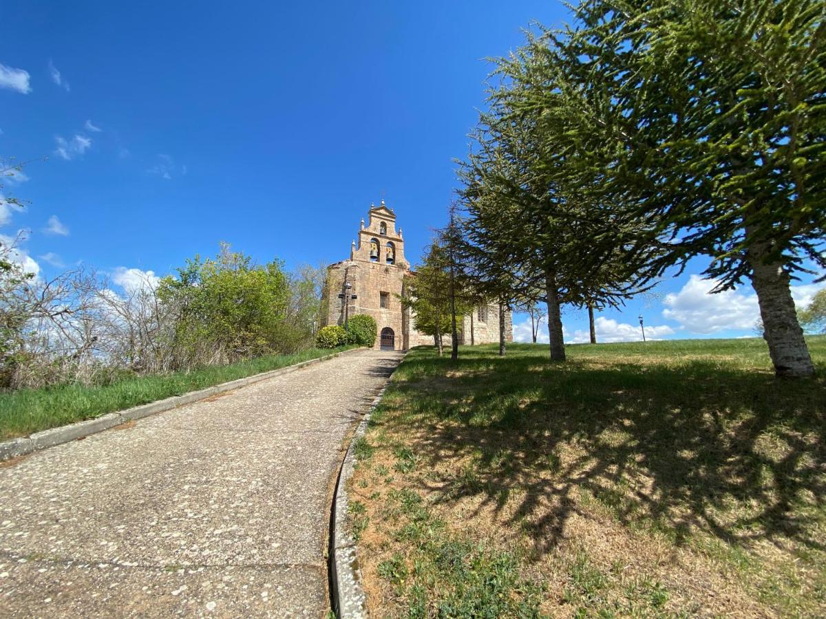 Santovenia De Oca Albergue El Camino De Santovenia מראה חיצוני תמונה